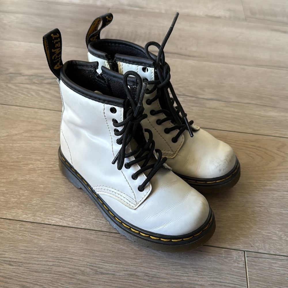 Dr. Martens 1460 Toddler Boots Size 9 White